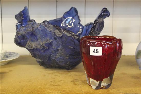 An Amanda Brisbane - Frozen Water glass vase and a red glass vase